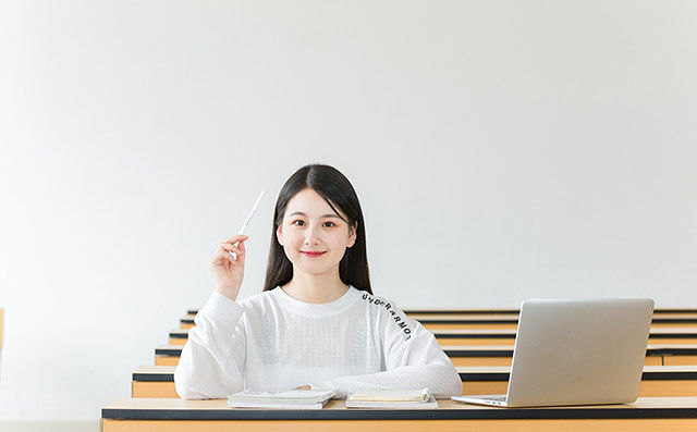 推荐的杭州西湖区平面设计培训机构：洪洋平面设计学院